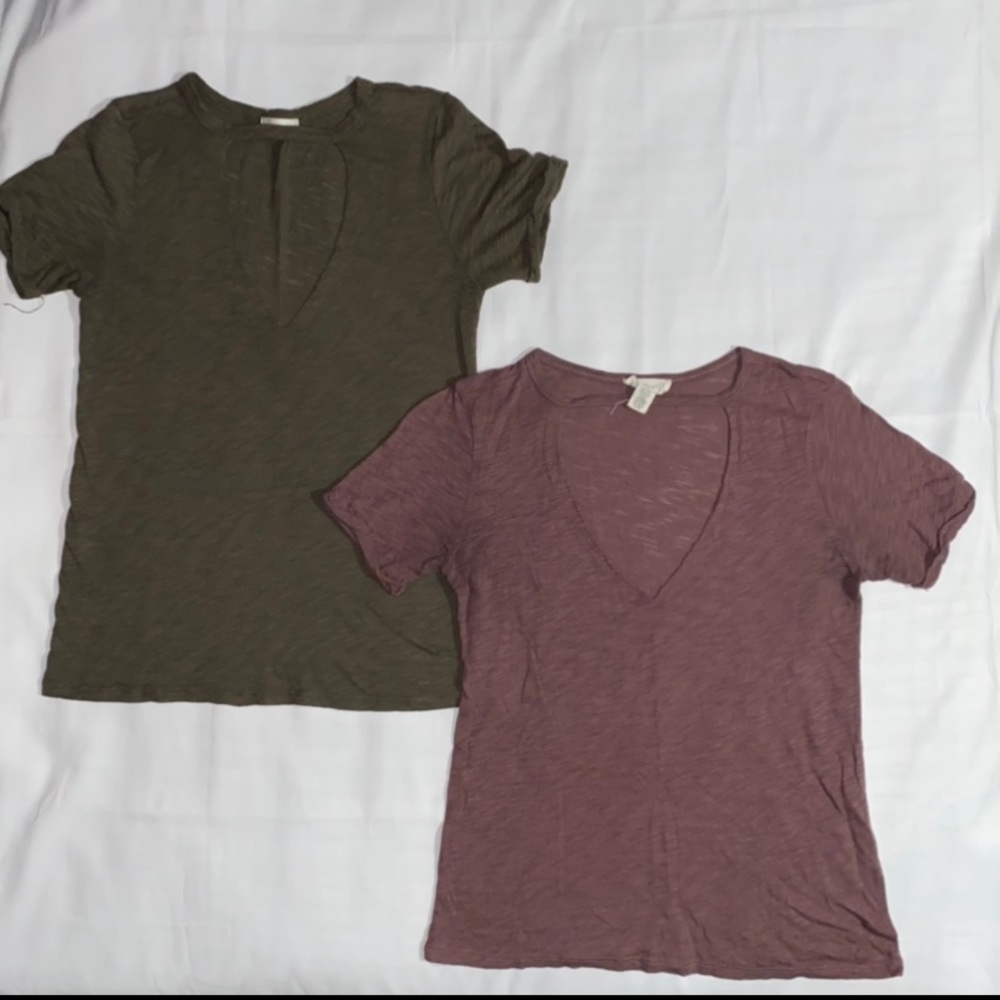 Full Tilt Short Sleeve V-Cutout Shirt Bundle